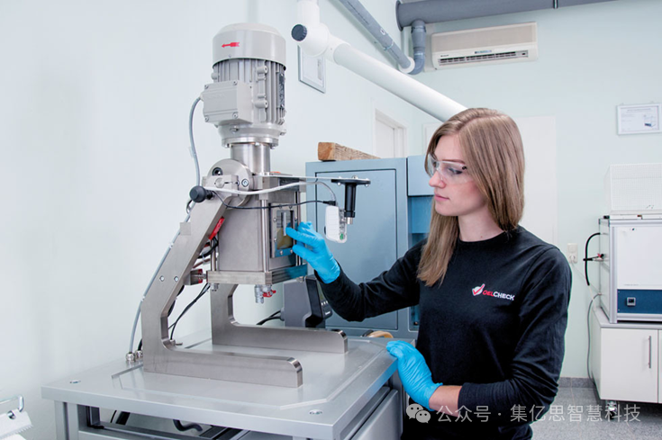 微信图片_20251017103533 微信图片_20251017103533