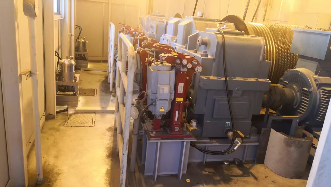 港机齿轮箱在线监测及过滤