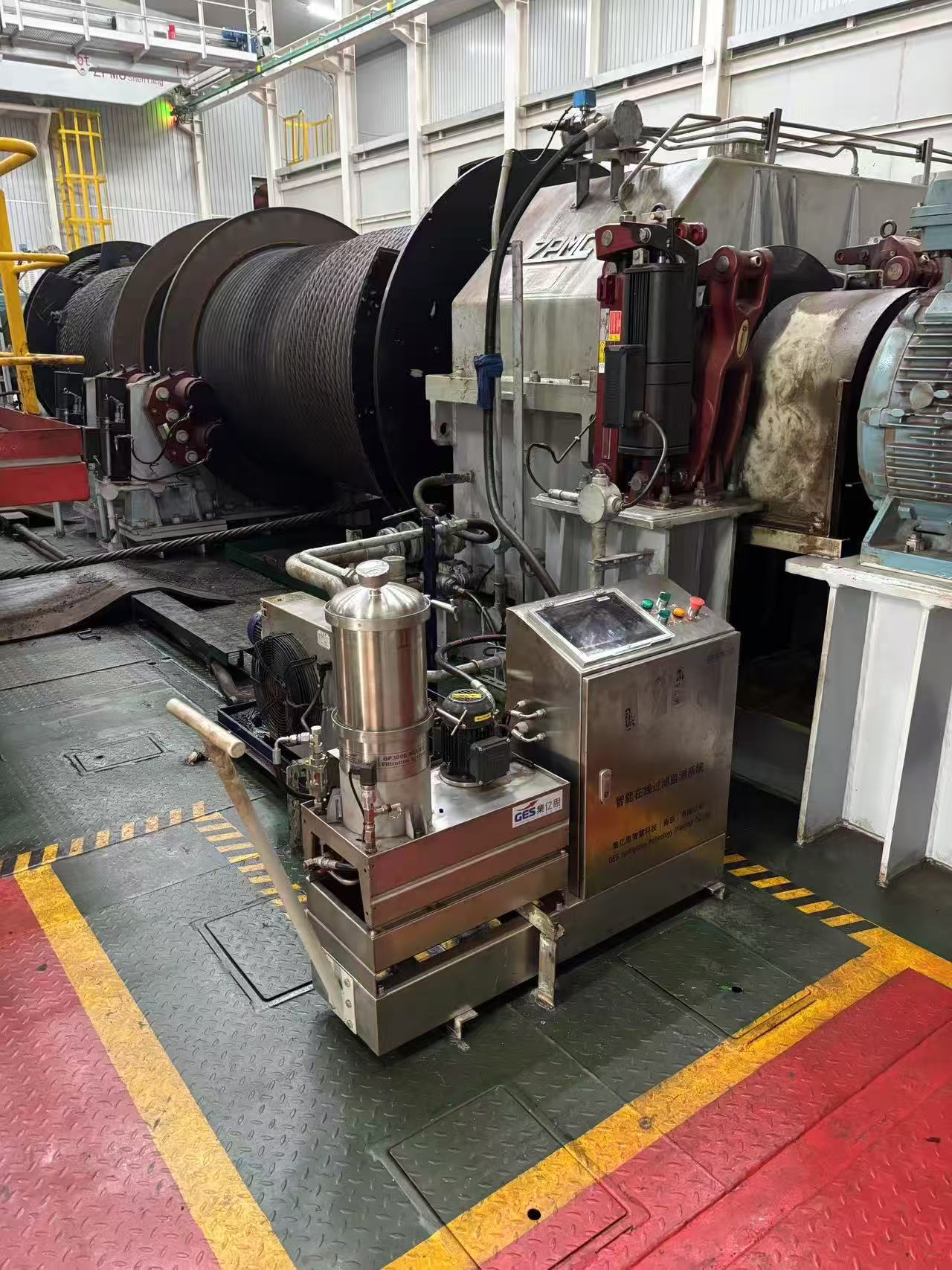 港口卸船机齿轮箱在线监测及过滤